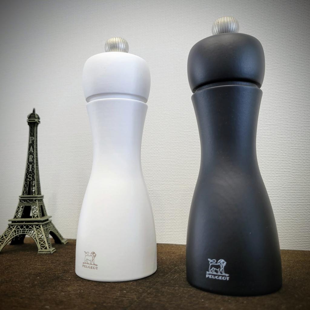 食卓に華を！PEUGEOTのMILLはいかがですか😊