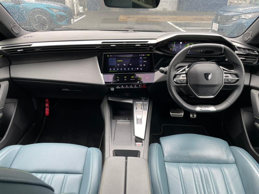 🚘 大人気車種 PEUGEOT 308